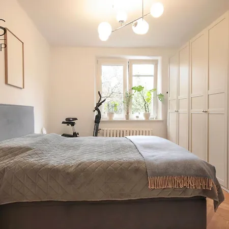 Beautiful In The City Center *